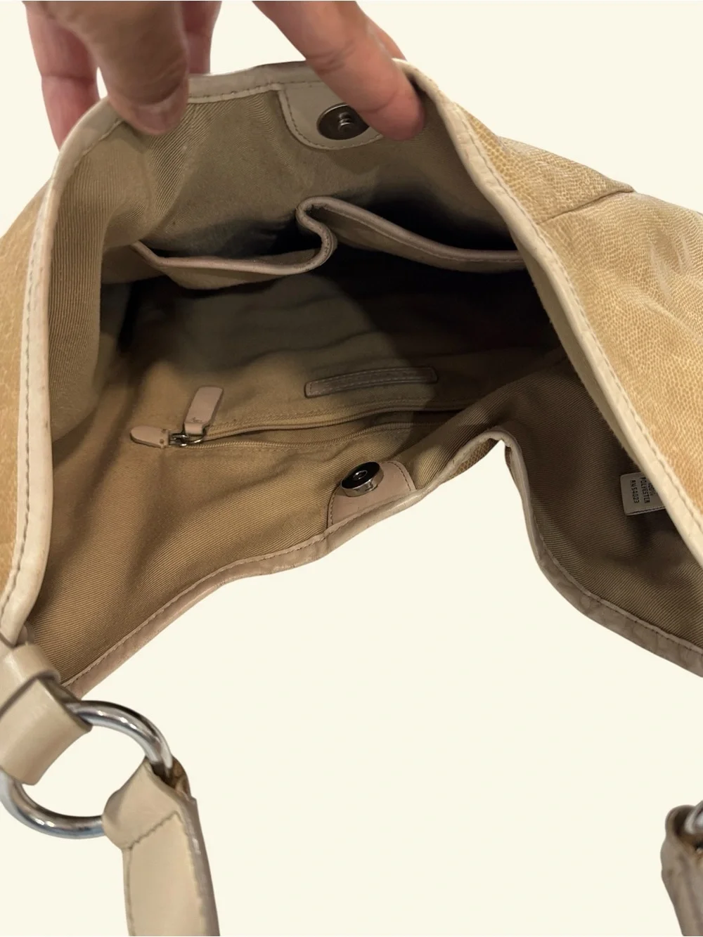 Banana Republic Lucia Lizard Hobo Bag Ivory Leather Slouchy Shoulder Bag